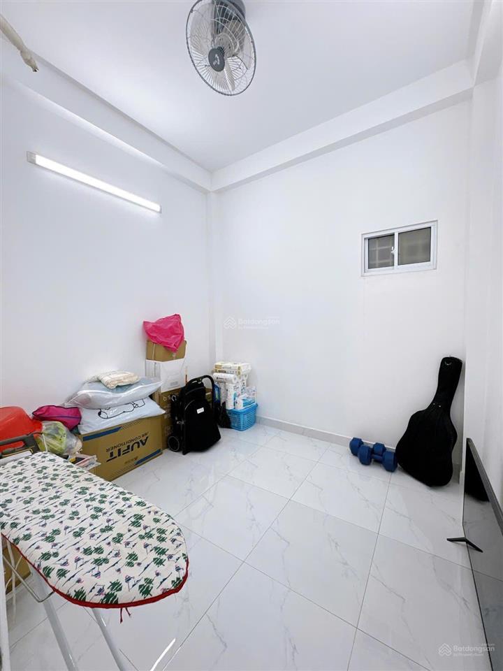 Chỉ 5 đồng lẻ quận 5 hồng bàng, gần thuận kiều plaza, 4 tầng cách mt 3 căn