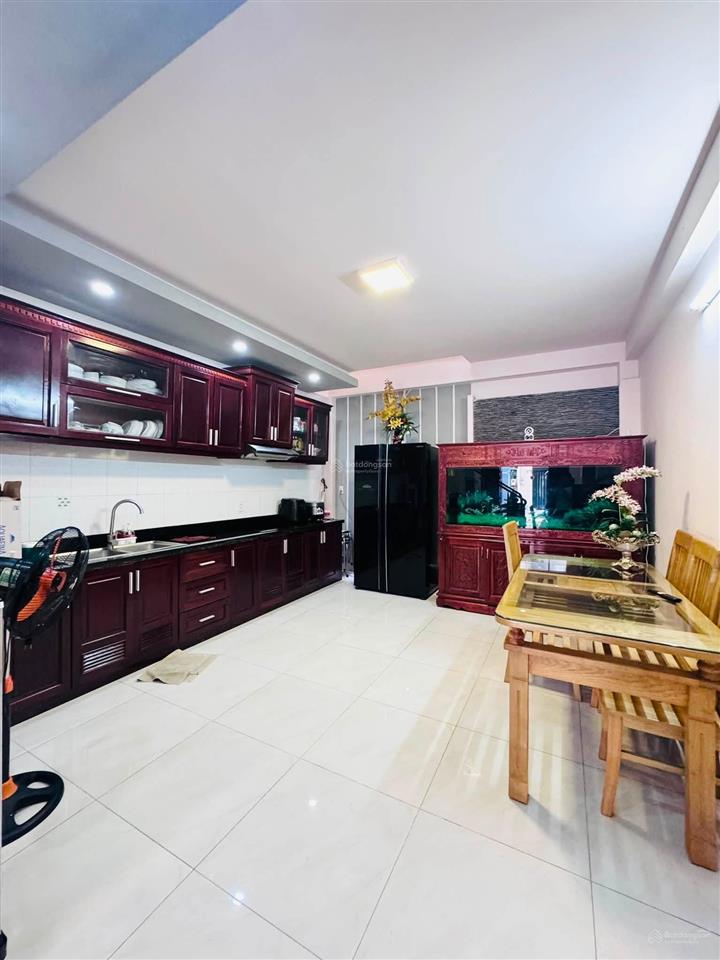 Chỉ hơn 7 tỷ sở hữu ngay. lạc long quân (cư xá phú thọ) quận 11, dt 53m2 5 tầng.
