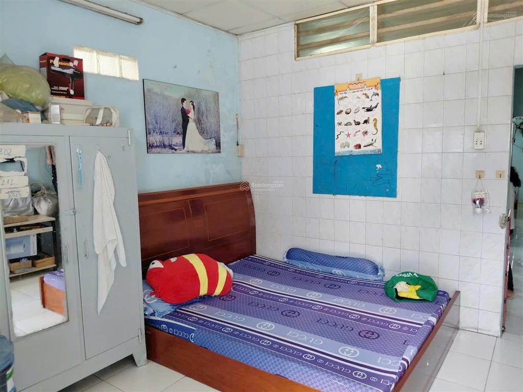 Tổng giảm 5 tỷ mặt tiền lê đại hành, cạnh 3/2  dt 95m2 3 tầng, có lề