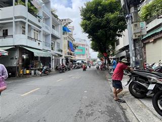 Chỉ 11t xíu  mặt tiền quận 11, gần 3/2. dt 56m2, đường 16m có lề 3m.