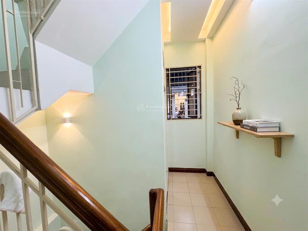 Chỉ 5 đồng xíu, nguyễn văn cừ quận 5, hẻm ô tô đỗ cửa, 4 tầng mới ở ngay.