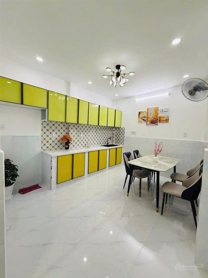 Nhỉnh 4t  âu dương lân quận 8  43m2(3.4x12.6) hẻm 3m  ko quy hoạch.