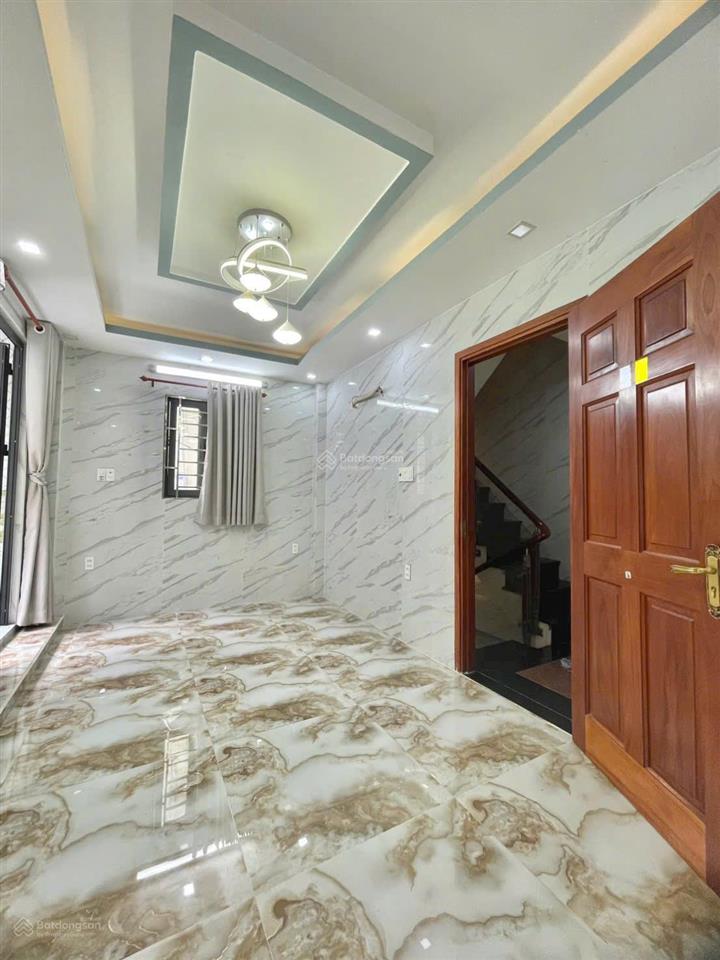 Lý thường kiệt, quận 10, hẻm 7m, nhà 5 tầng 3pn, 5 đồng lẻ nhỏ.