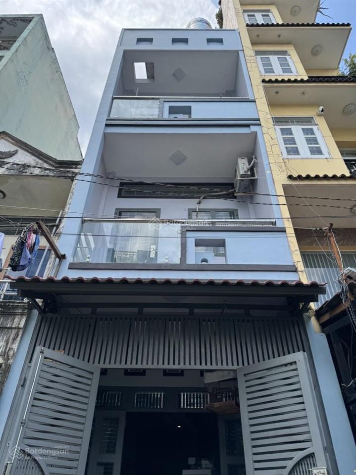 Mặt tiền đường ngay phạm hùng giáp quận 10, 47m2 3 tầng, ô tô đỗ cửa