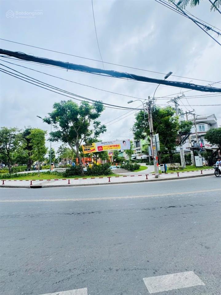 Ngay công viên dạ nam quận 8, 5 tầng ngang 4.7m  giảm sâu.