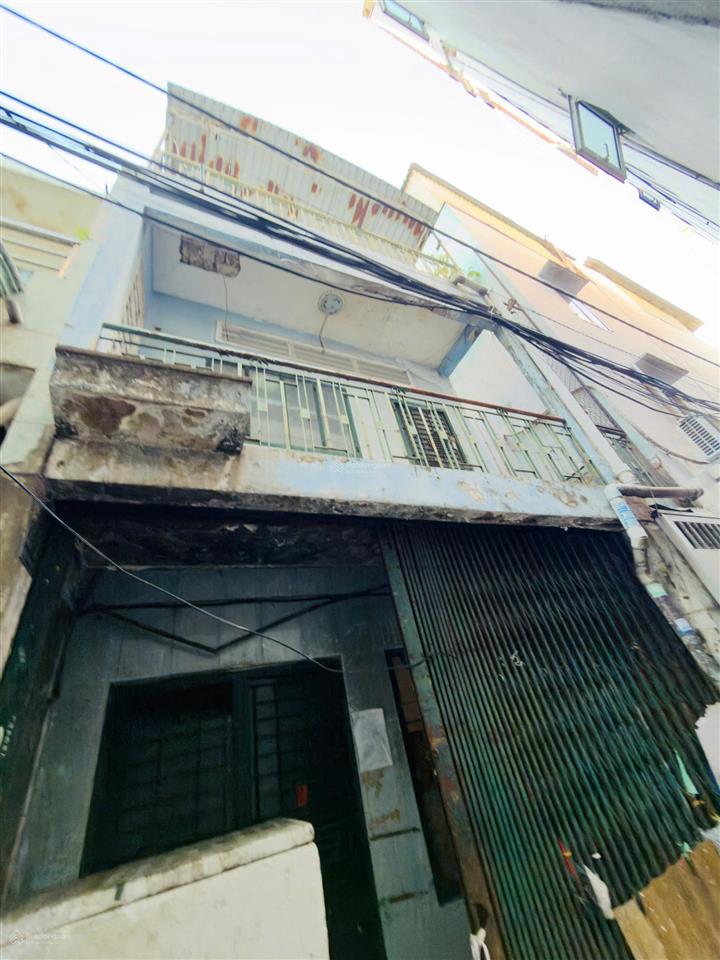 Giá 5.38 tỷ  đặng chất quận 8, dt 42m2 3 tầng, cách mặt tiền 20m
