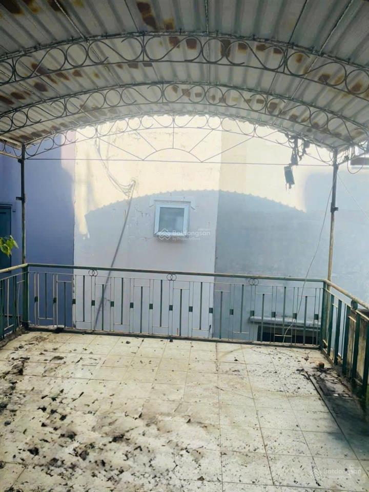 Giá 5.38 tỷ  đặng chất quận 8, dt 42m2 3 tầng, cách mặt tiền 20m