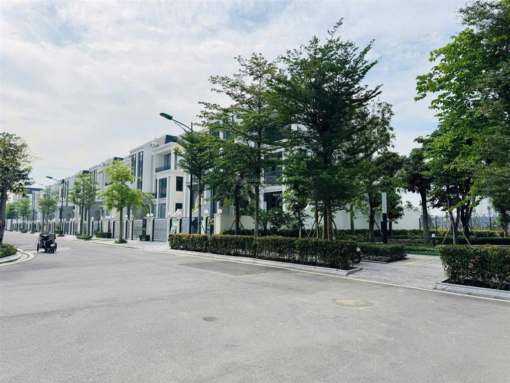 Mở bán biệt thự khu p ciputra hà nội
