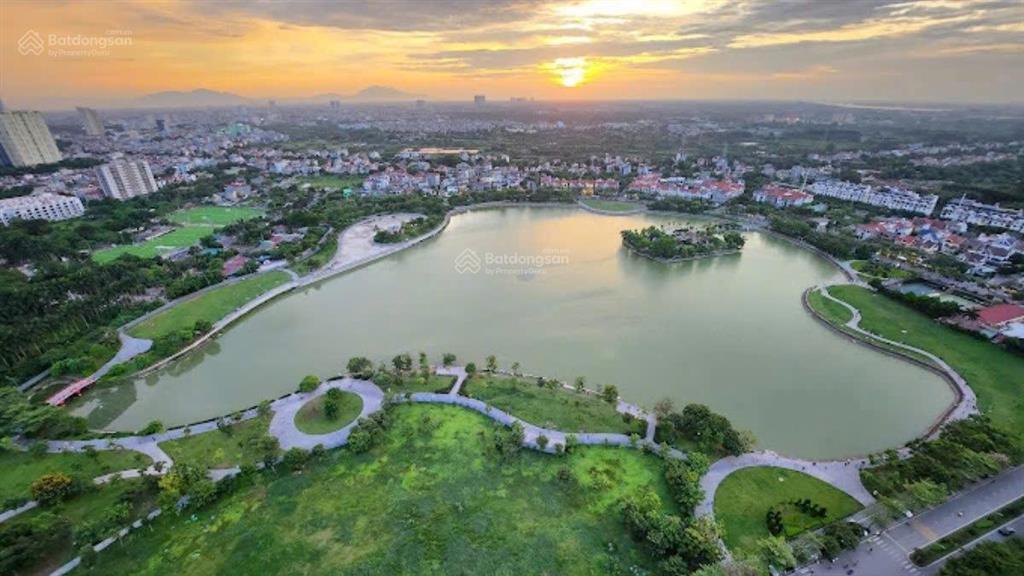 Căn hộ tp giao lưu, phạm văn đồng 58m2, 2pn, 4tỷ3 view hồ điều hòa, ở cực thích.  0962 113 ***