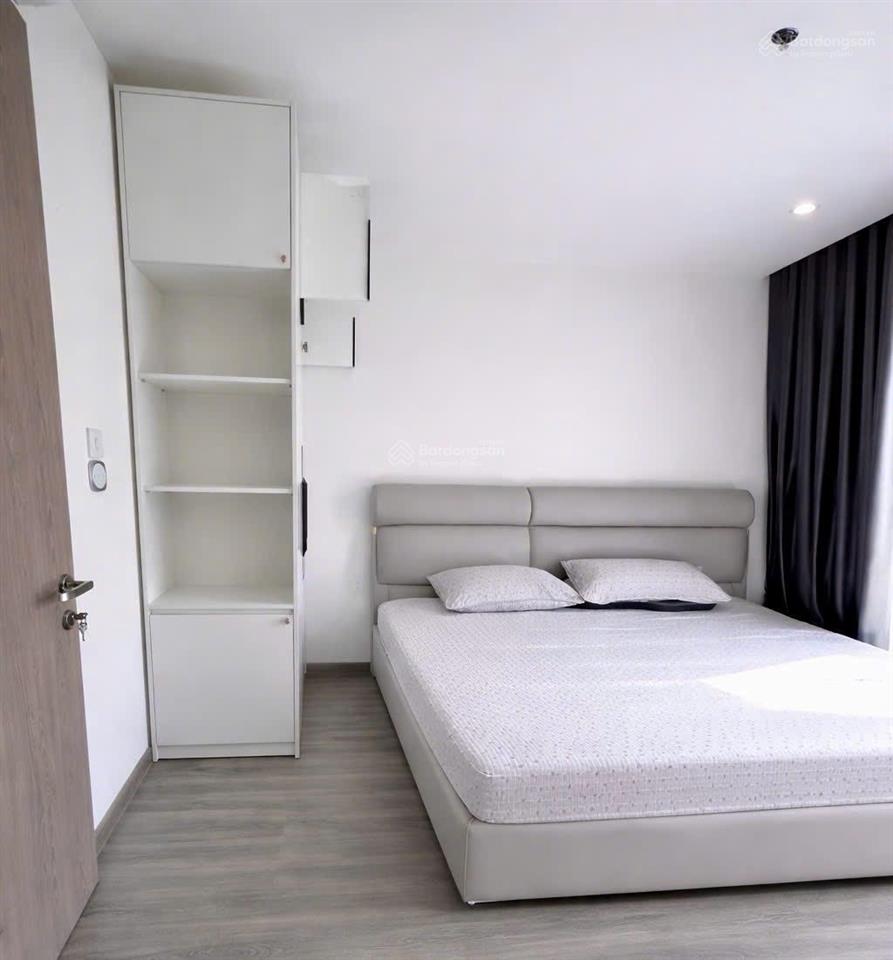 Giá ngộp hiếm gặp 2pn + có sổ chỉ 4,250 tỷ full nội thất thấp hơn thị trường nhiều