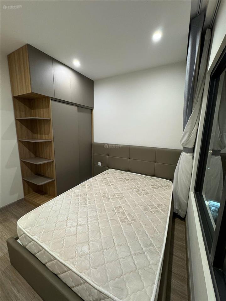 Chính chủ bán căn hộ 2pn+ 69m2 căn góc full nội thất chỉ 3tỷ vin q9