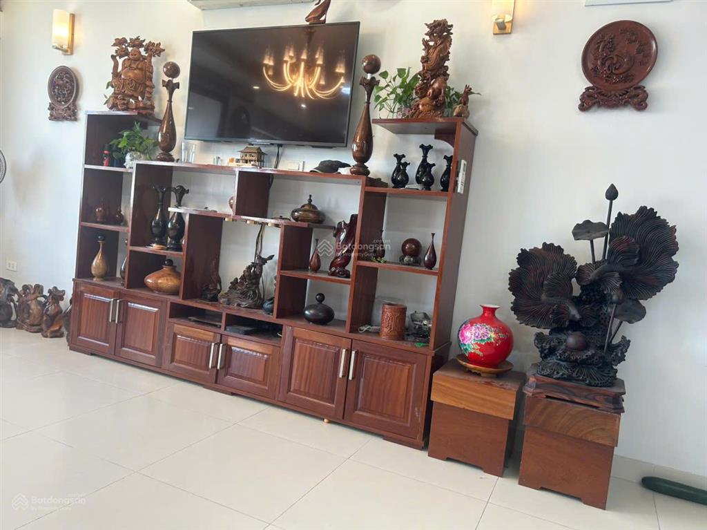Chính chủ cần bán gấp căn góc 96.7m2 full nội thất tại flc36 phạm hùng