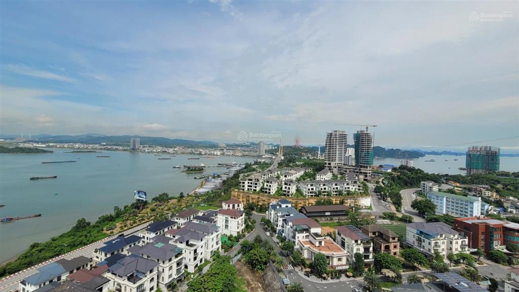 Chính chủ bán căn hộ chung cư khách sạn 5 sao trong khu beverly hills đức dương, bãi cháy, hạ long