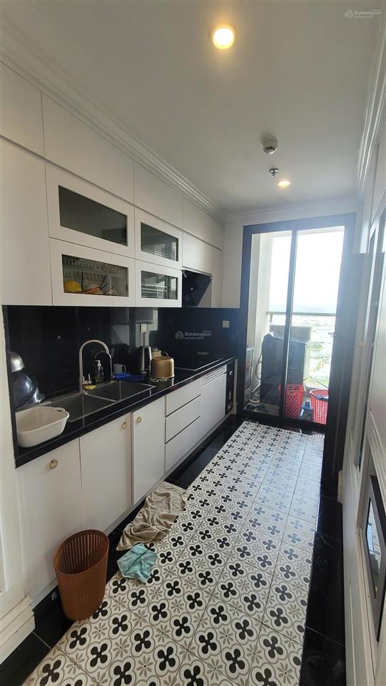 Chính chủ bán căn hộ chung cư khách sạn 5 sao trong khu beverly hills đức dương, bãi cháy, hạ long