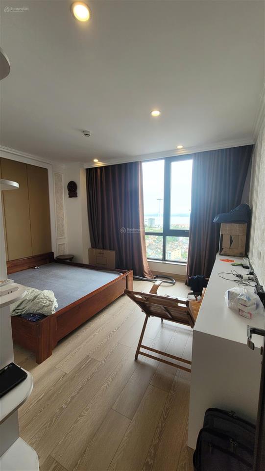Chính chủ bán căn hộ chung cư khách sạn 5 sao trong khu beverly hills đức dương, bãi cháy, hạ long