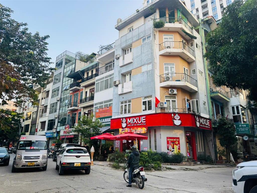 Chính chủ bán nhà ngõ 44 nguyễn cơ thạch 62m2 phân lô ô tô, vỉa hè 2 bên giá 21 tỷ.