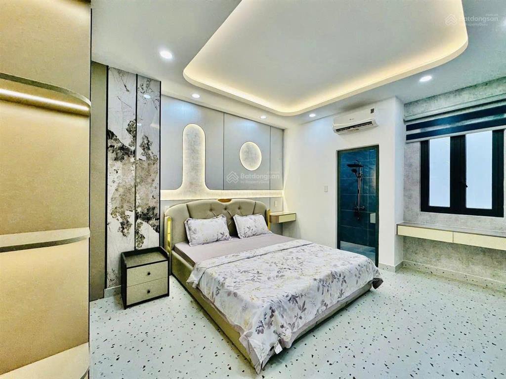 Xuất cảnh bán nhà ngay cx phú lâm d, 4 x 16, 4 tầng, 4pn 5wc, có phòng trệt, kế chợ hồ trọng quý