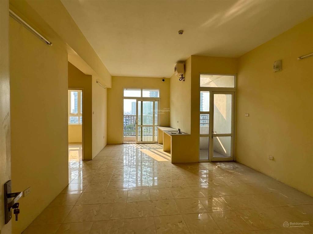 Bán căn hộ cc toà c13 khuyến lương, phường lĩnh nam, 45m2 2pn, 2.8 tỷ.  0933 900 ***