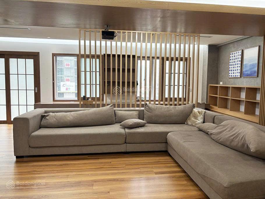 Bán căn hộ tòa g03 bc đông nam view hồ 150m 04pn giá 13 tỷ.  e hường 0936 670 ***