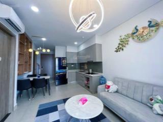 Chính chủ bán gấp lấy vốn  green town bình tân  68m2  2pn + 2wc  shr tặng nt xịn
