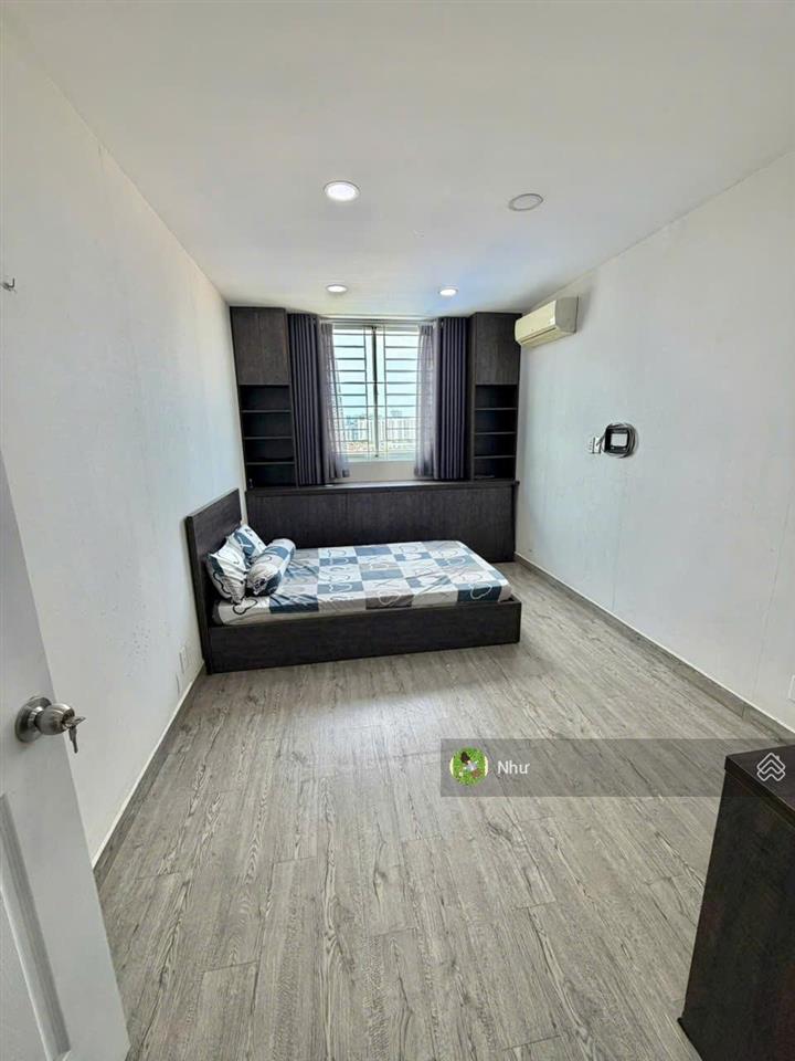 Nhà có việc nên bán gấp ch belleza quận 7, dtsd 78m2 2pn 2wc sổ chính chủ