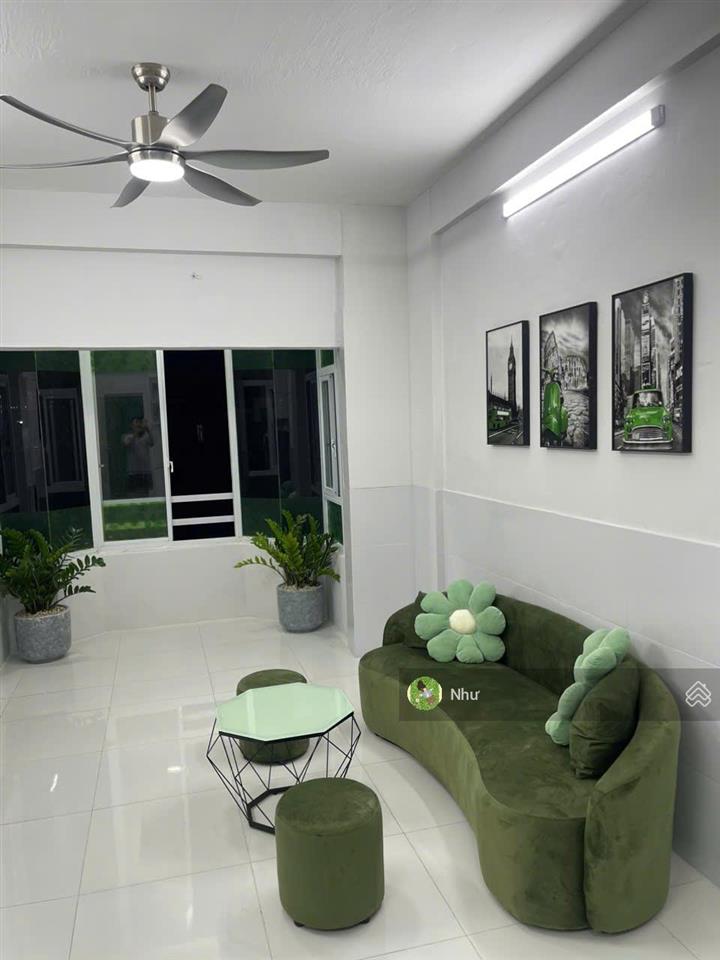 Bán chung cư ngay trung tâm q5  cc phan văn trị dt 60m2 giá chỉ 1,87 tỷ  nhà mới sửa nên rất mới