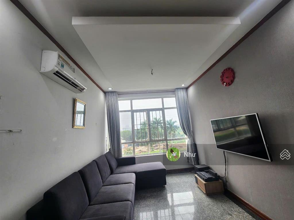 Bán ch phú hoàng anh  nhà bè dt 88m2, gía 2,19 tỷ 2pn 2wc tầng trung đã có sổ kèm full nội thất