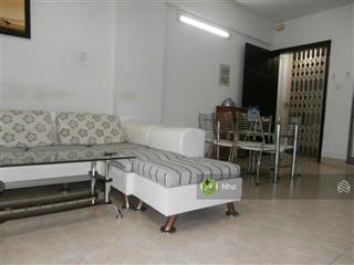 Chủ nhà hạ giá để bán nhanh cc nguyễn ngọc phương, dt 69m2 giá 2,15 tỷ  tầng trung  sổ hồng riêng