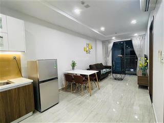 Hạ giá 300 triệu bán nhanh, ch screc tower q. 3 giá 1 tỷ 720 dt76m2, 2pn2nvs, nội thất cơ bản  shr