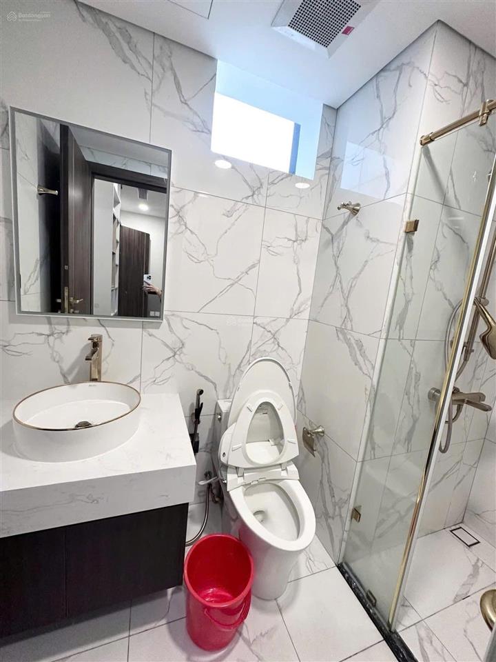 Chính chủ gửi bán, ch ehome s phú hữu, dt68m2, 2pn + 2wc, nội thất cơ bản  có sổ hồng