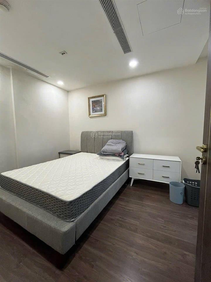 Giá mềm khu vực, ch era town q7 dt 96m², 2pn + 2nvs, nội thất cơ bản  có sổ hồng