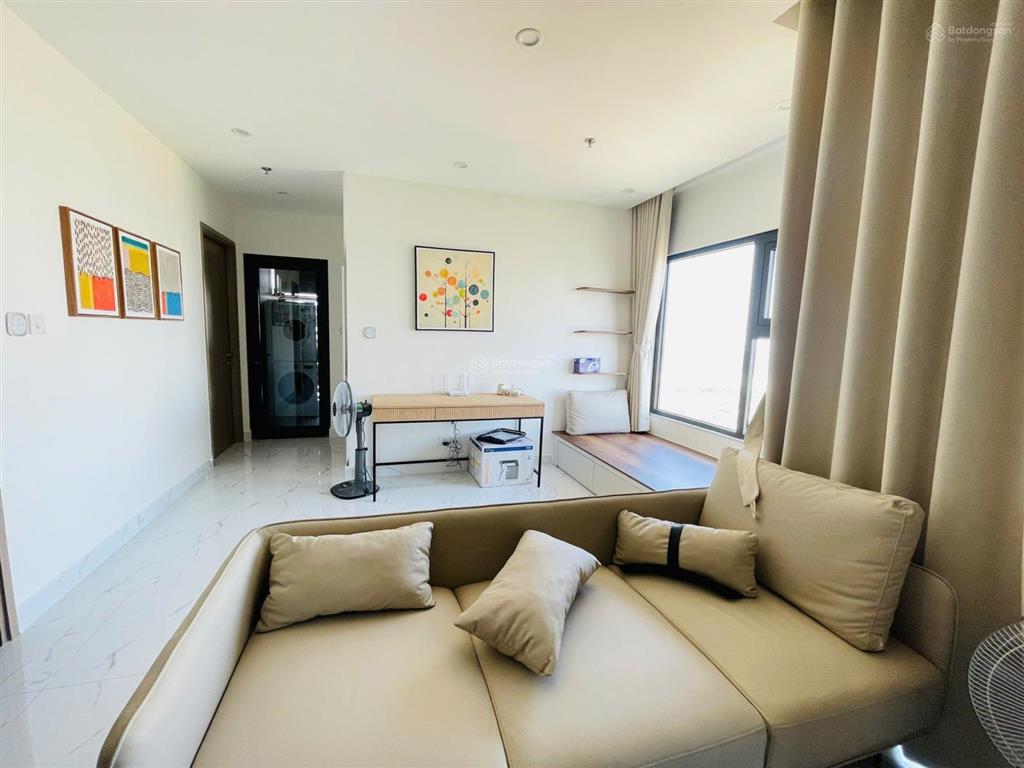 Chính chủ gửi bán ch conic riverside q8, dt 72m2 2pn 2wc, nội thất cơ bản  có sổ hồng
