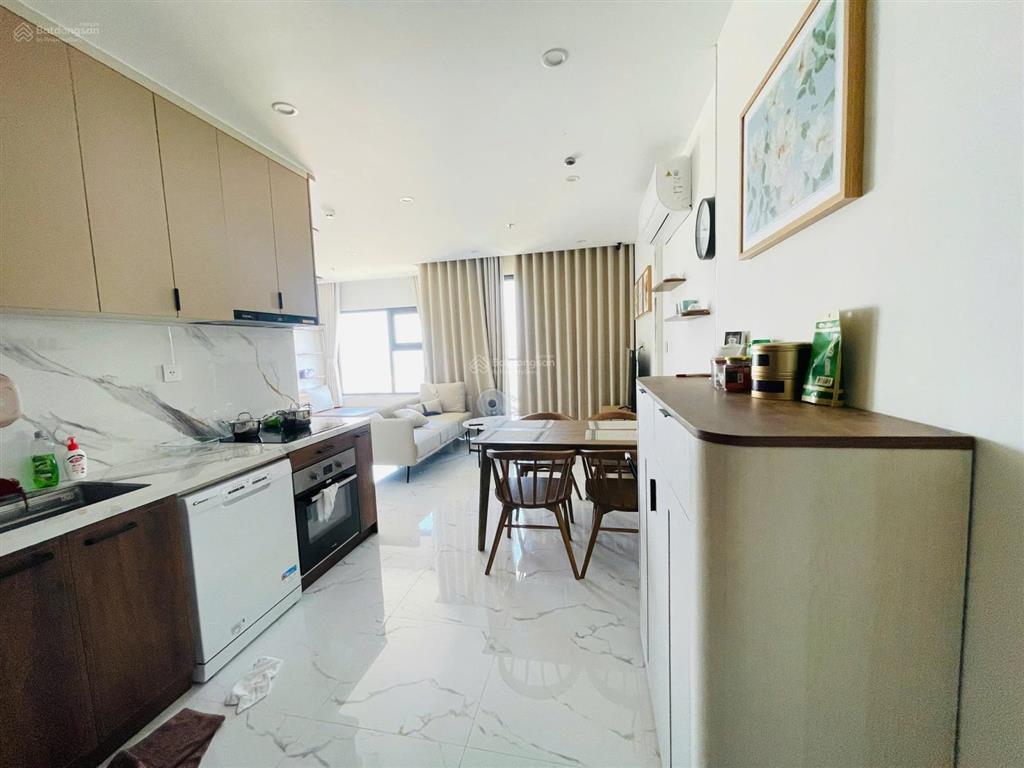 Chính chủ gửi bán ch conic riverside q8, dt 72m2 2pn 2wc, nội thất cơ bản  có sổ hồng