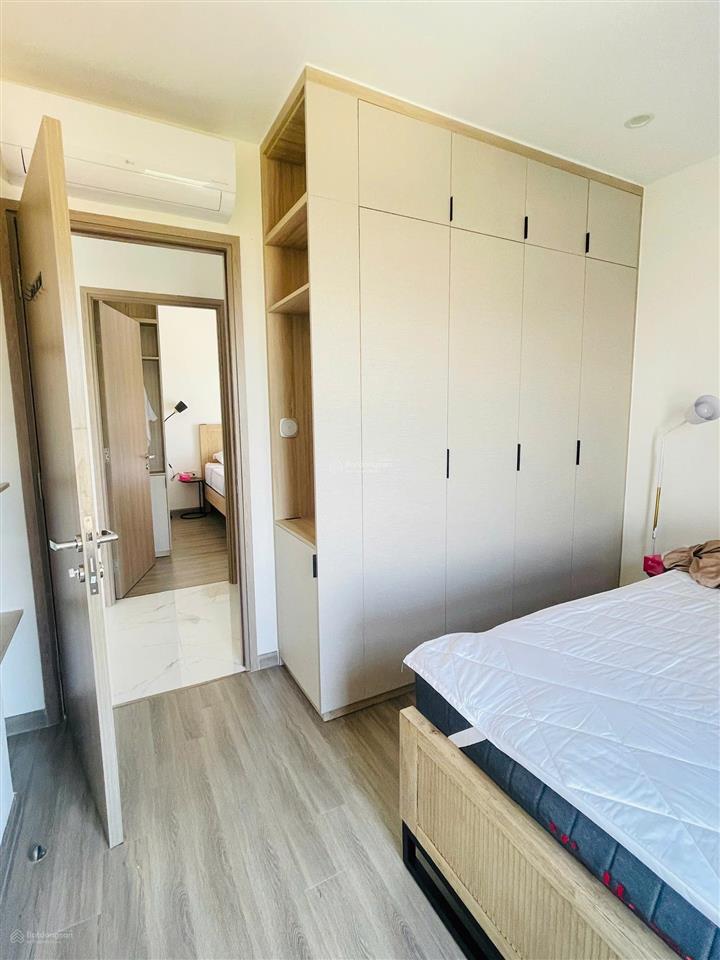 Chính chủ gửi bán ch conic riverside q8, giá 4 tỷ 840 dt 72m2 2pn 2wc, nội thất cơ bản  có sổ hồng
