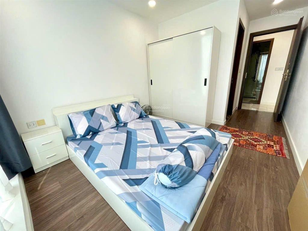 Chính chủ gửi bán ch sky center q. tân bình, dt74m2, 2pn + 2wc, nội thất cơ bản  sổ hồng