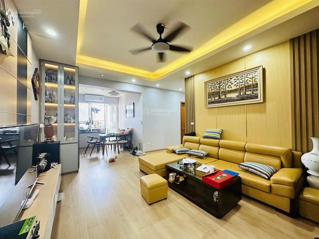 C14 bộ công an, căn góc view hồ 117m2. giá 7,5 tỷ thương lượng