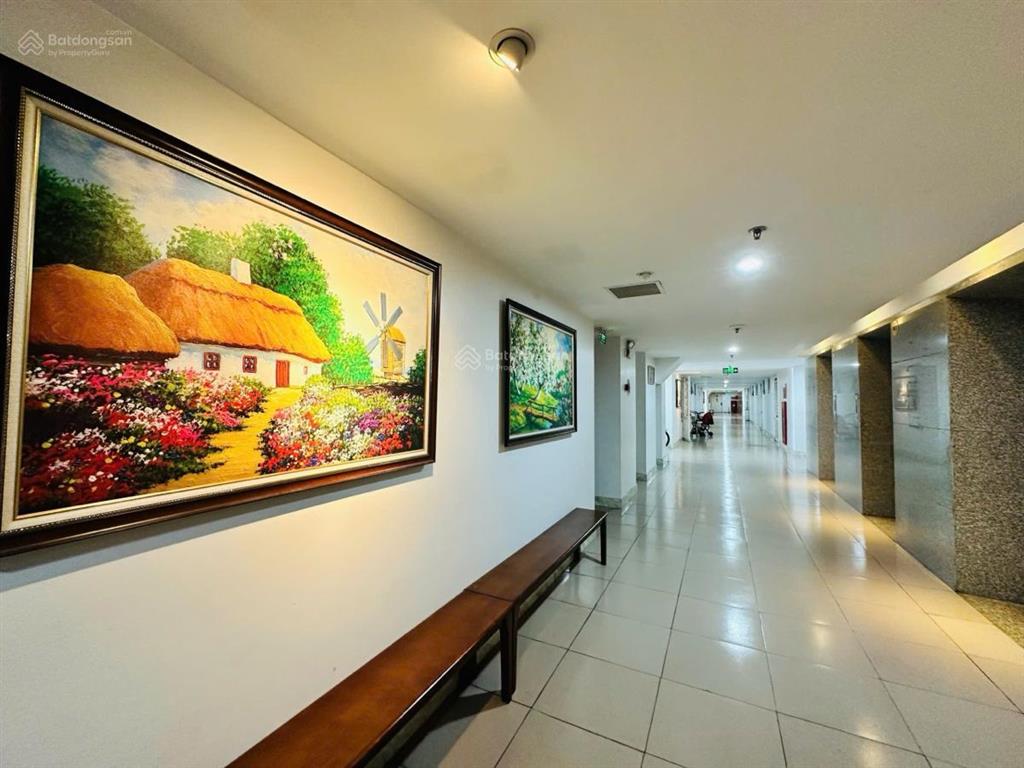 C14 bộ công an, căn góc view hồ 117m2. giá 7,5 tỷ thương lượng