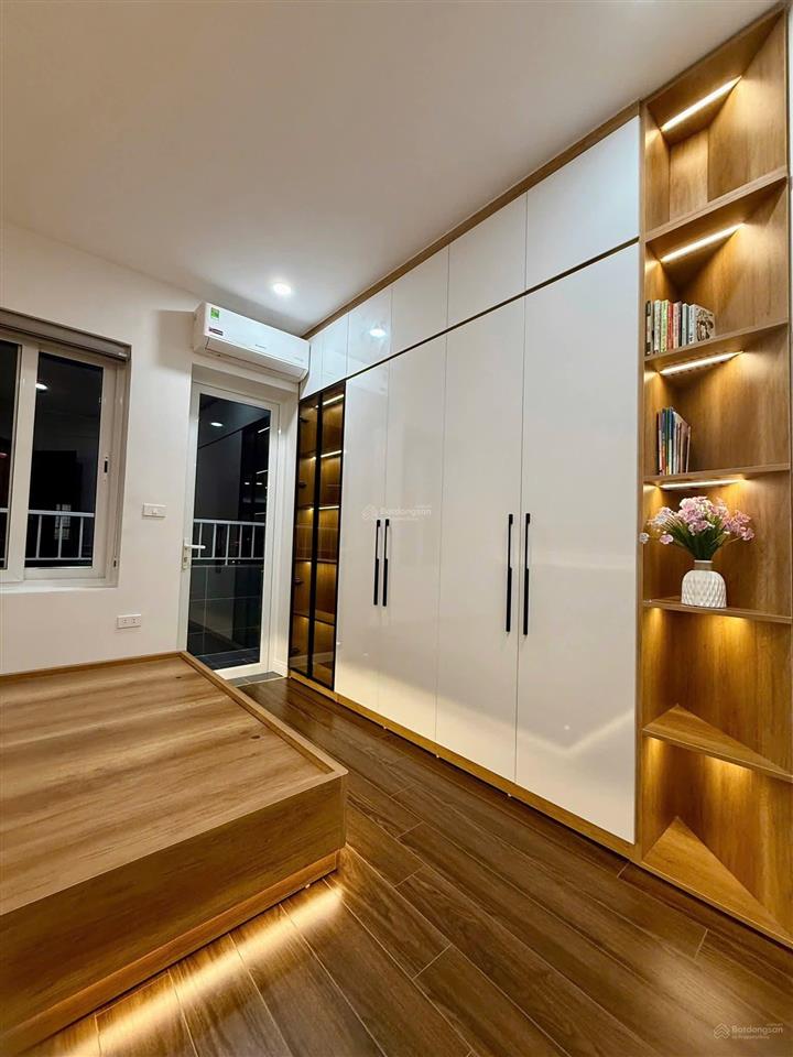 An lạc lưu hữu phước 133m full nội thất cao cấp sàn trọng. giá 9,3 tỷ thương lượng
