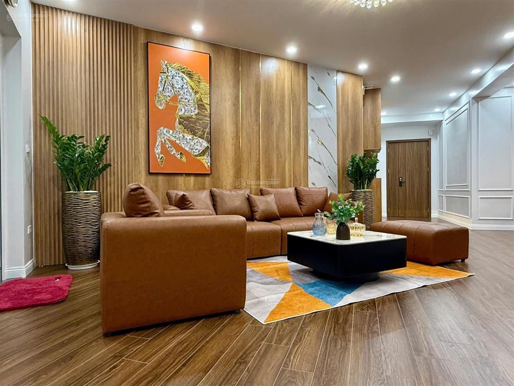 An lạc lưu hữu phước 133m full nội thất cao cấp sàn trọng. giá 9,3 tỷ thương lượng
