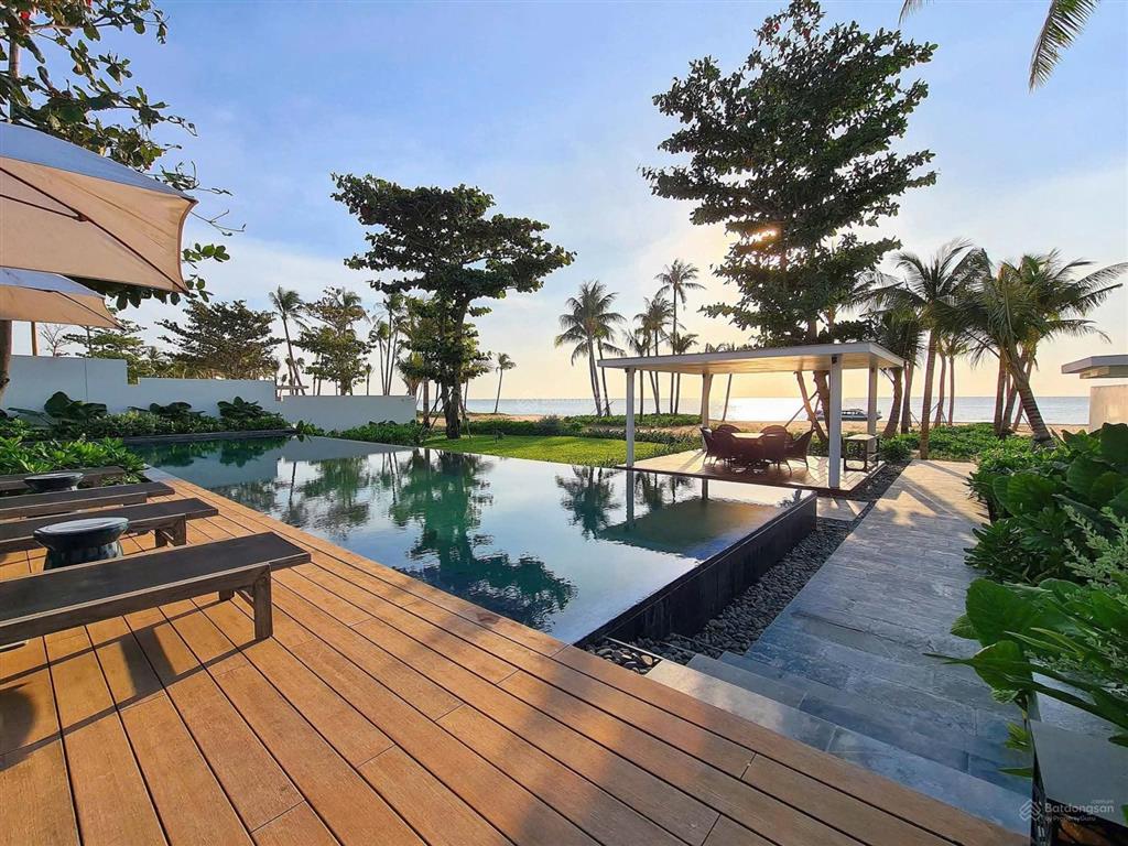 Biệt thự mặt biển park hyatt phú quốc | 1.531m² đất  765m² xây dựng | giá 110 tỷ
