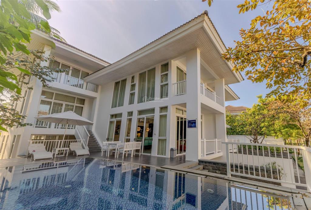 Biệt thự song lập premier village đà nẵng 300m