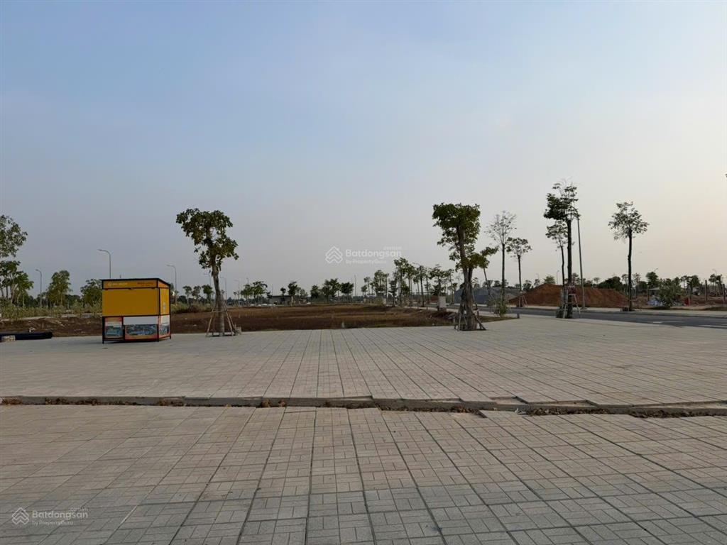Bán đất tại đường quốc lộ 62 phường 3 thị xã kiến tường long an (cũ)