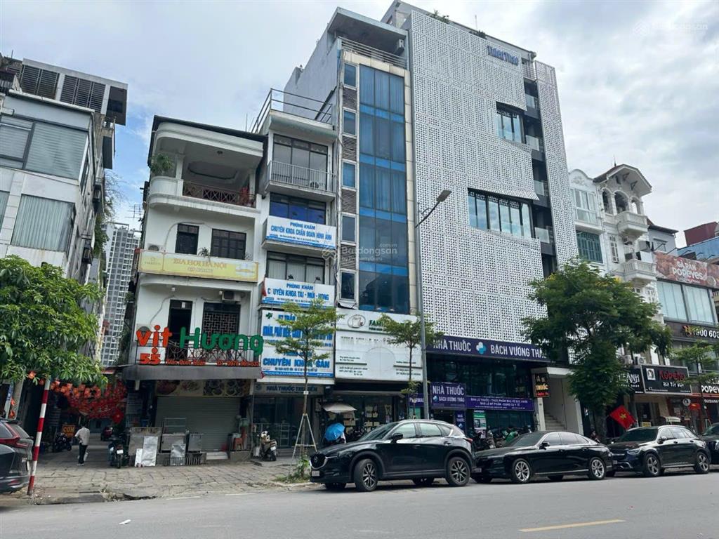 Chính chủ cần bán gấp nhà mặt phố trần quốc hoàn 79m2 x 2 mặt thoáng giá 43 tỷ.