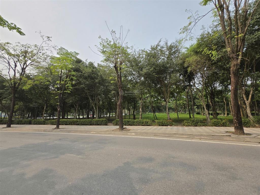 Chính chủ cần bán gấp nhà liền kề 96m2 khu đô thị tasco xuân phương  foresa giá 19.9 tỷ.