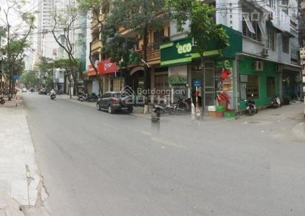 Cần bán gấp nhà 56m2 phân lô ô tô phố ngụy như kon tum giá 17.8 tỷ