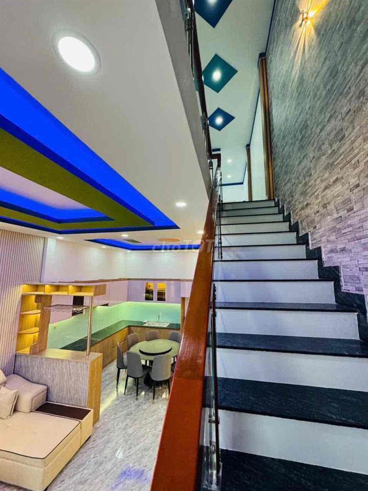 BÁN NHÀ SHR MẶT TIỀN CHỢ ĐÌNH MỸ HẠNH