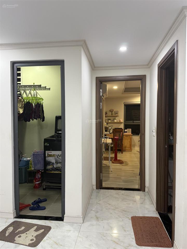 Cần bán gấp căn hộ chính chủ, nội thất đầy đủ