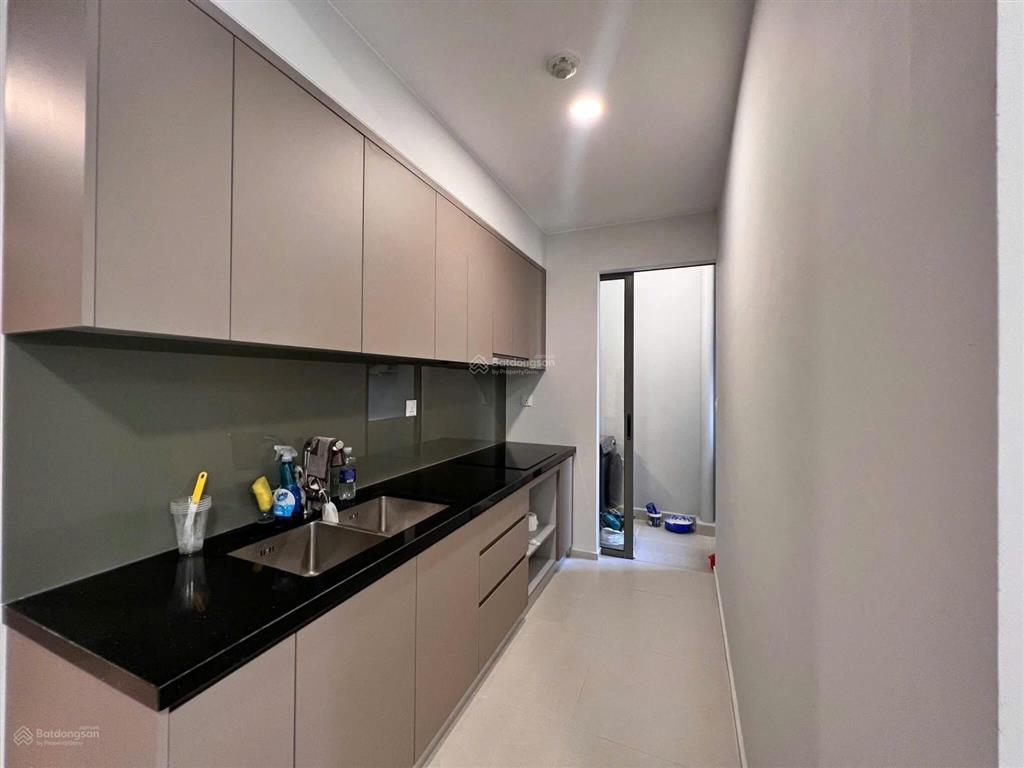 Chủ hạ giá bán gấp căn hộ cc him lam chợ lớn 2pn 2wc có sổ, sang tên trong ngày