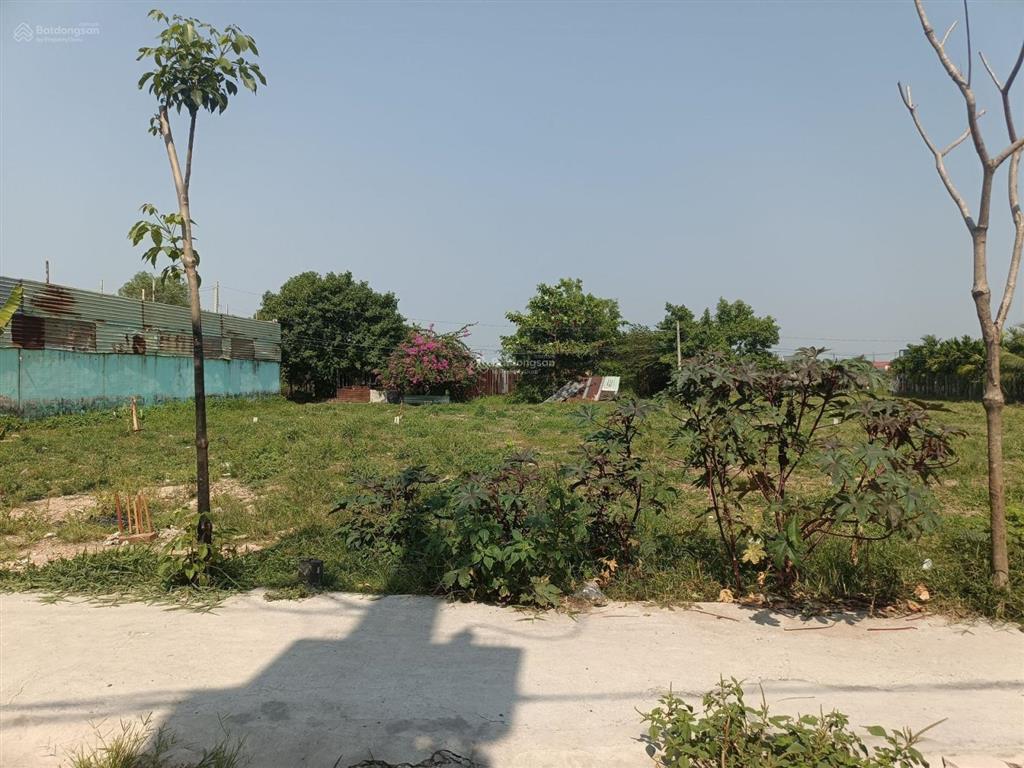 Bán đất chợ xuân thới thượng, 120m2 5 x 24m, đường nhựa xe tải trên 8m, nhỉnh 3tỷ