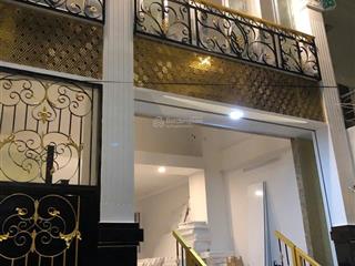 Bán nhà nguyễn trãi 106.8m²  7 tầng  45 tỷ  hẻm quận 5